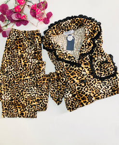✨ Pyjama Femme en Velours Léopard – Élégance & Confort 🐆