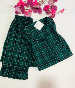 Pyjama Femme à Carreaux – Confort et Élégance