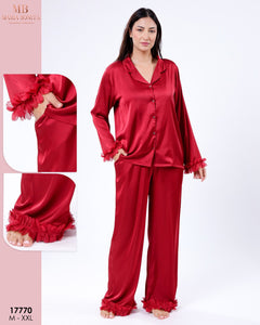 Pyjama Femme en Satin Rouge – Élégance & Raffinement