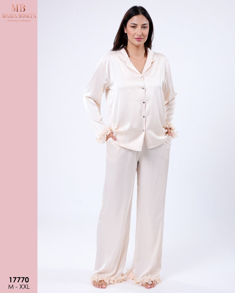 Pyjama Femme en Satin – Élégance et Douceur