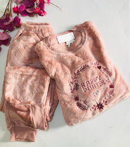 Pyjama Femme Hiver « Happy Winter » - Confort Polaire Garanti