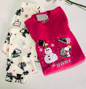 Ce pyjama ravira votre enfant tout en lui offrant une douceur inégalée. 🎄❄️