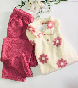 Pyjama Femme en Polaire Douce - Confort et Chaleur