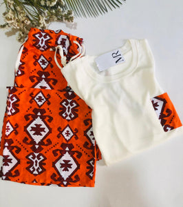Pyjama Femme Décontracté – Haut Blanc &Pantalon Imprimé Orange | Tissu Rayon Léger)
