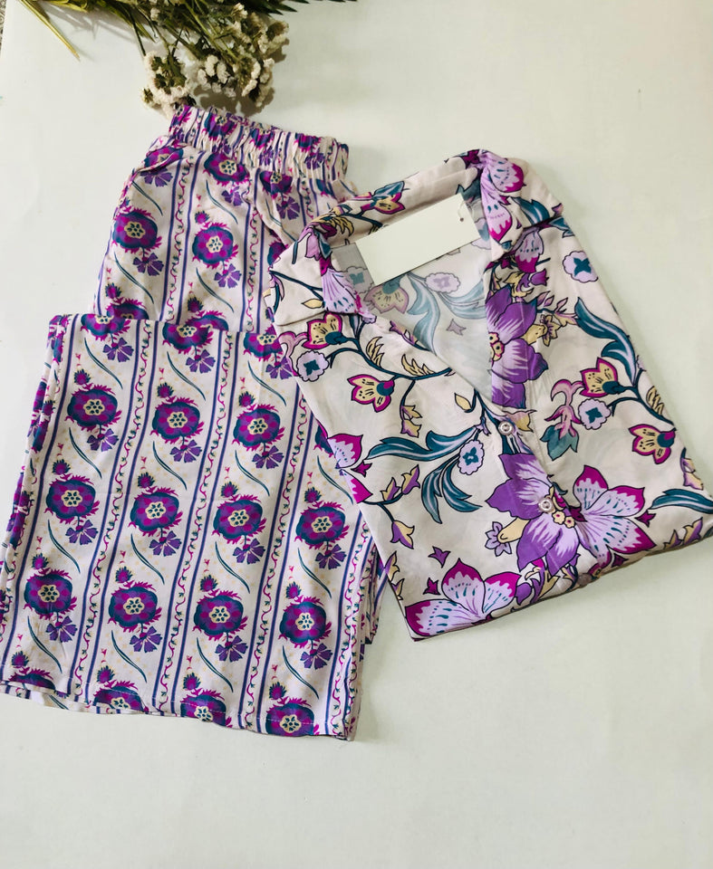 🌸 Pyjama Femme Élégant – Ensemble Chemise & Pantalon à Motif Floral 🌸