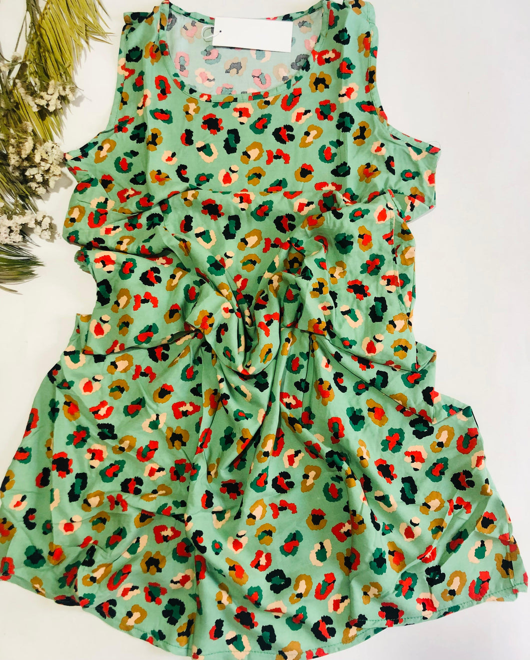 Robe Pyjama Femme Sans Manches – Imprimé Vert Tropical 🌿💚