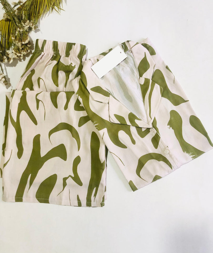 Pyjama Femme Demi-Manches – Green Garden 🍃