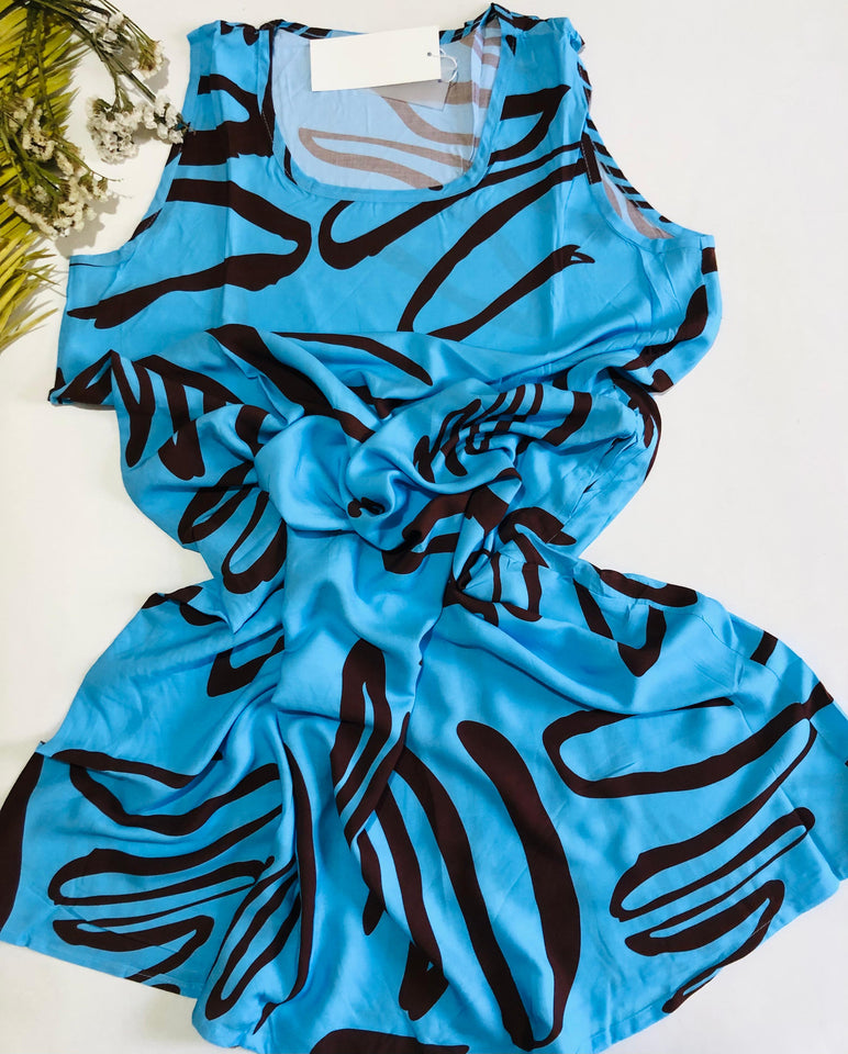 💙 Robe d’Intérieur Femme en Tissu Rayon – Élégance Douce et Moderne 💙