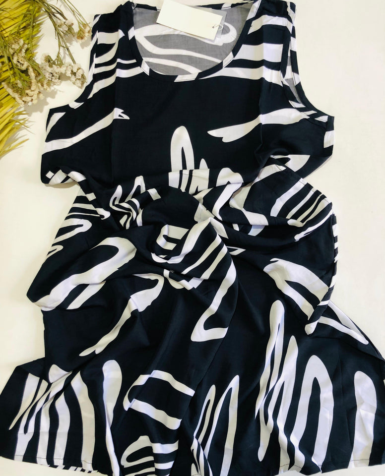 🖤 Robe d’Intérieur Femme en Tissu Rayon – Chic &amp; Confort au Quotidien 🤍