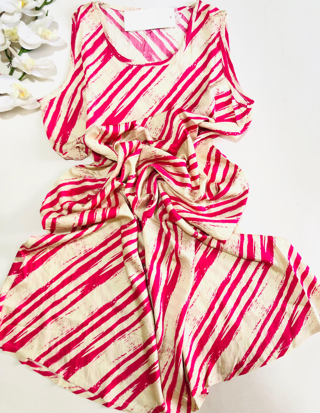 🌸 Robe de Nuit Femme en Tissu Rayon – Douceur, Légèreté et Élégance 🌸