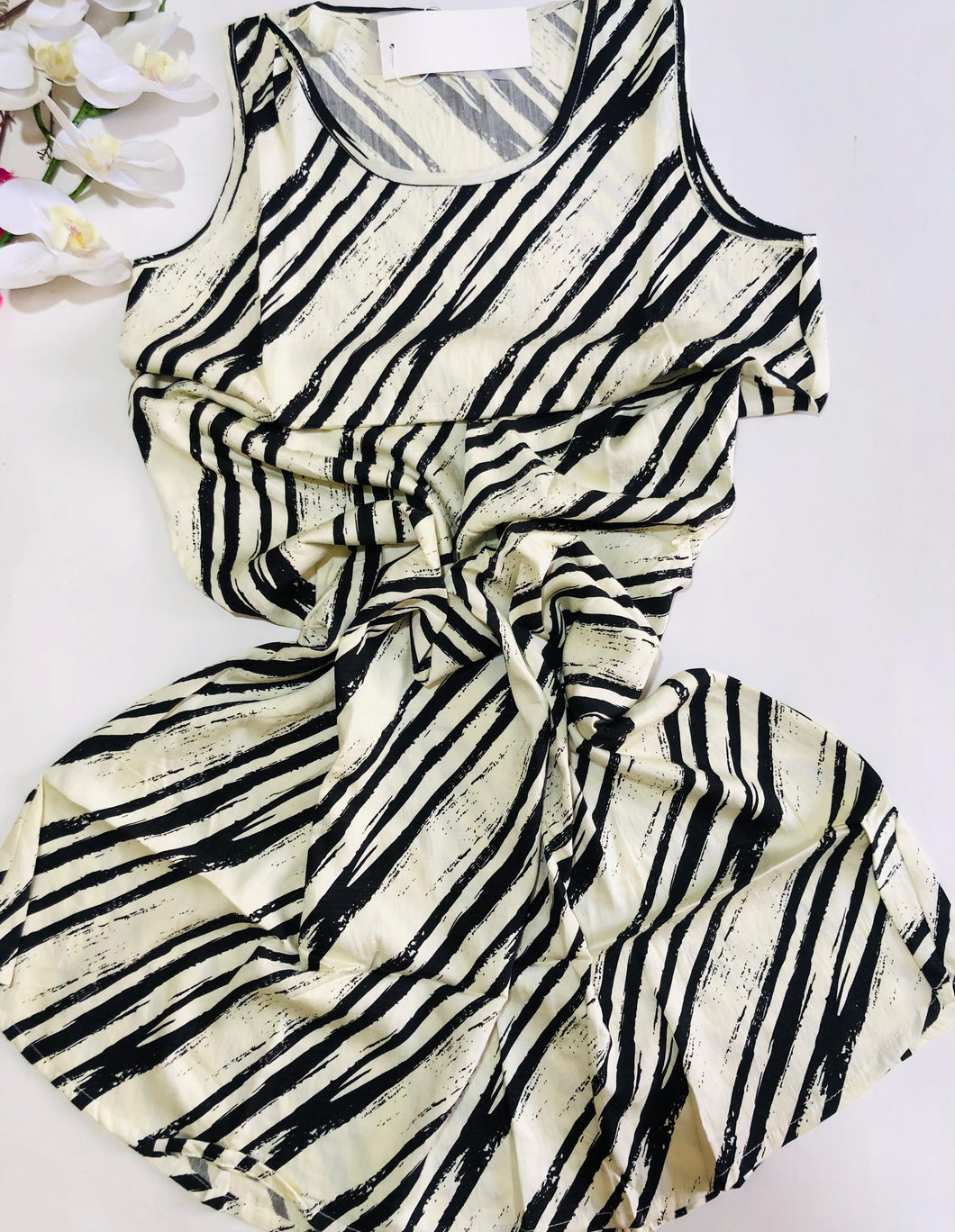 🖤 Robe de Nuit Femme en Tissu Rayon – Chic Intemporel & Confort Absolu 🖤