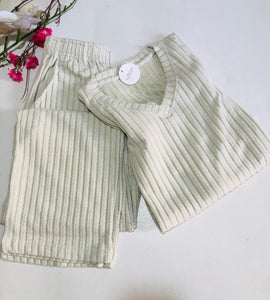 Pyjama Femme 2 Pièces en Tricot –manche langue