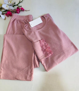 Pyjama Femme 2 Pièces en Tricot –manche langue