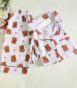 🐻 Pyjama Femme 2 Pièces en Coton – Motif Ourson 🤍✨