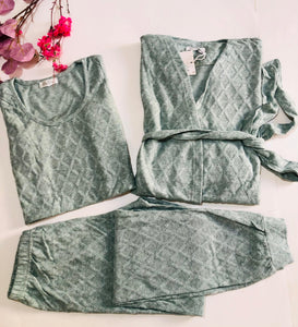 Pyjama 3 Pièces "Miss" - Élégance et Polyvalence