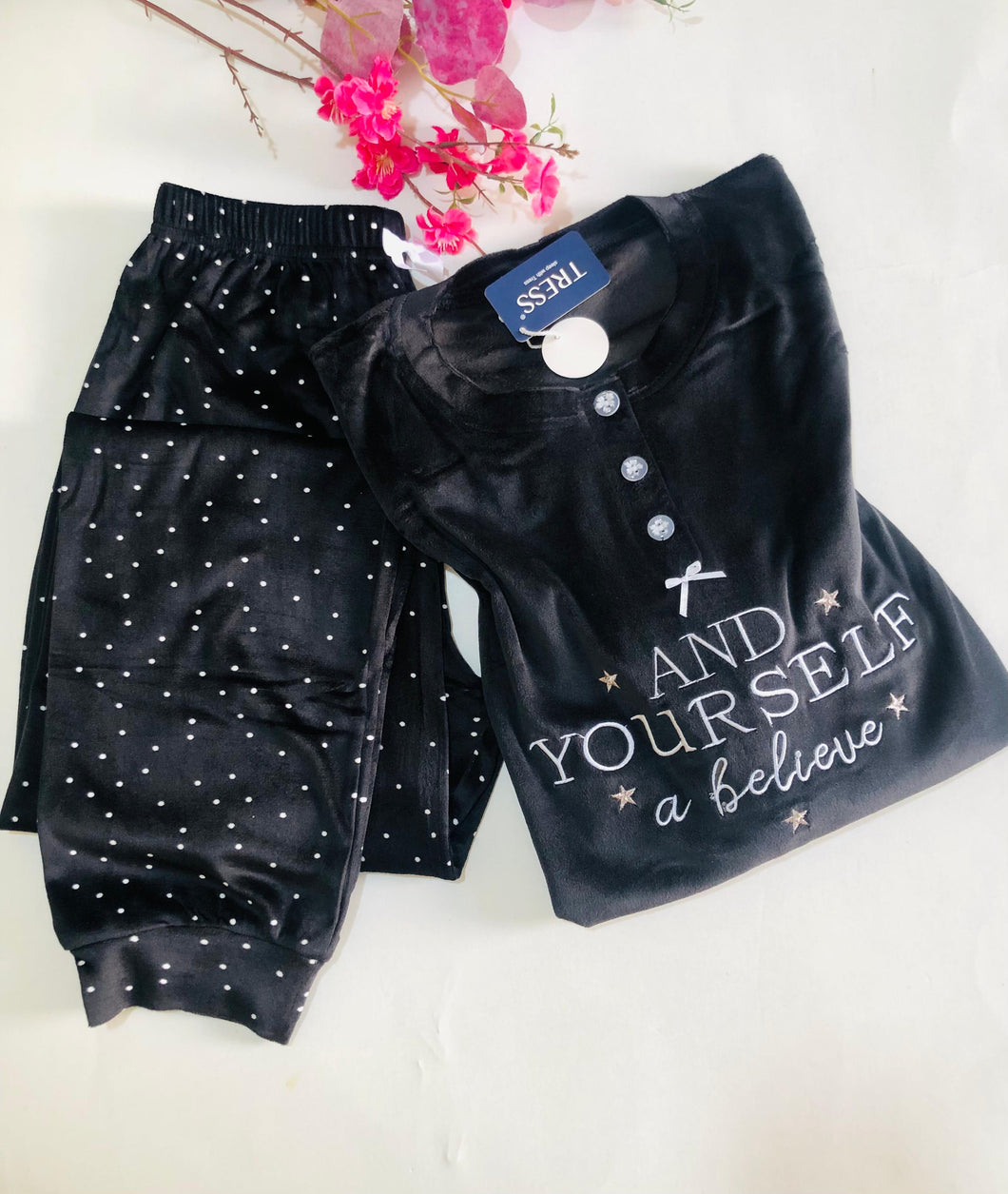 🌸 Pyjama Femme en Velours Doux – TRESS 🌙
