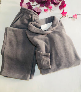 Pyjama Femme en Tissu Polaire – Ultra Doux & Chaud