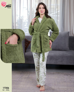 🌿 Pyjama Femme 3 Pièces en Polaire – Confort Total & Style Chic en Vert Olive