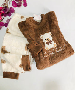🐻 Pyjama Femme en Polaire – Marron Doux & Cocooning ❄️