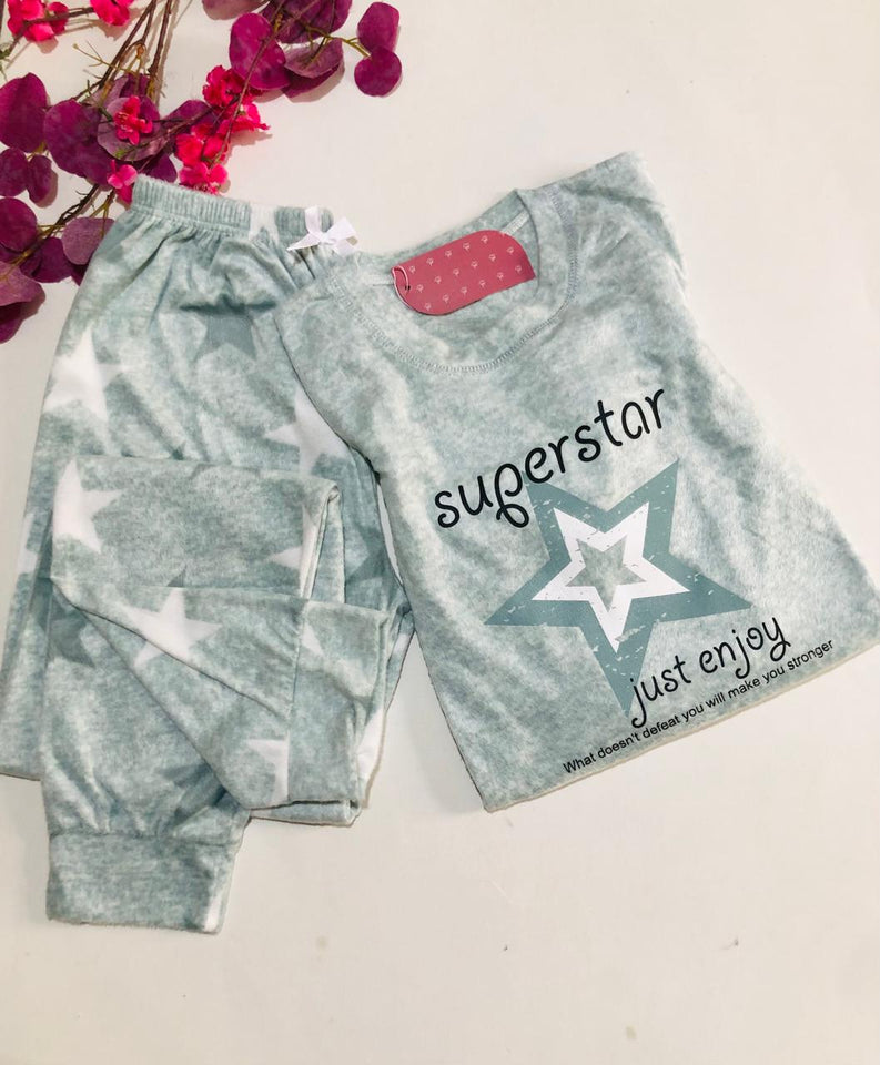 Pyjama Femme polaire « Superstar Just Enjoy » 🌟