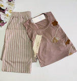 Pyjama Femme Rose Poudré Brodé – Élégance & Confort 🌸✨