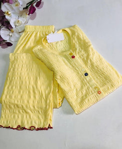 Pyjama Femme Jaune Pastel – Fraîcheur & Confort demi manche ☀️💛