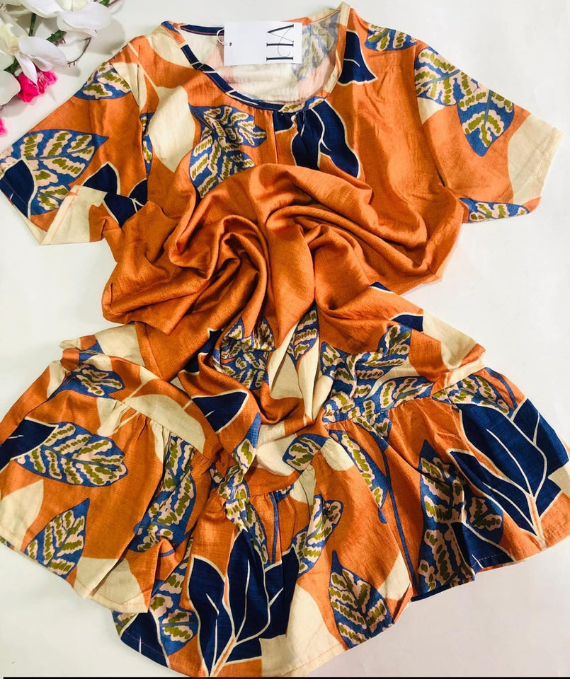 🍂 Pyjama Femme en Rallon Imprimé Feuillage – Confort & Style Tropical 🍂
