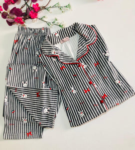 Pyjama en Velours Noir pour Femme