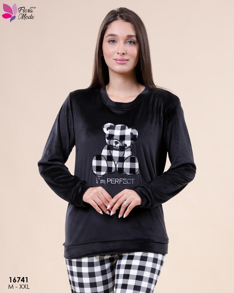 Ensemble Pyjama Femme en Velours - Élégance et Confort