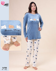 Pyjama Femme en Velours Doux - Modèle Bear Hug