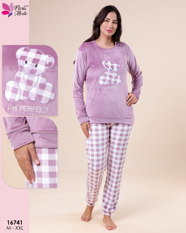 Ensemble Pyjama Femme en Velours - Élégance et Confort