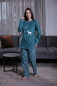 Pyjama Femme en Tissu Polaire - Douceur et Chaleur pour Vos Soirées Cocooning