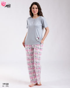 Pyjama Femme "MISS" - Douceur et Style pour des Moments Cocooning