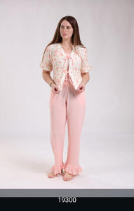 Pyjama Femme "MISS - L'Élégance Urbaine Rencontre le Confort Absolu