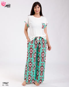 Pyjama Femme Confort &amp; Style – Haut Blanc & Pantalon Imprimé Vert Menthe | Tissu Rayon Léger