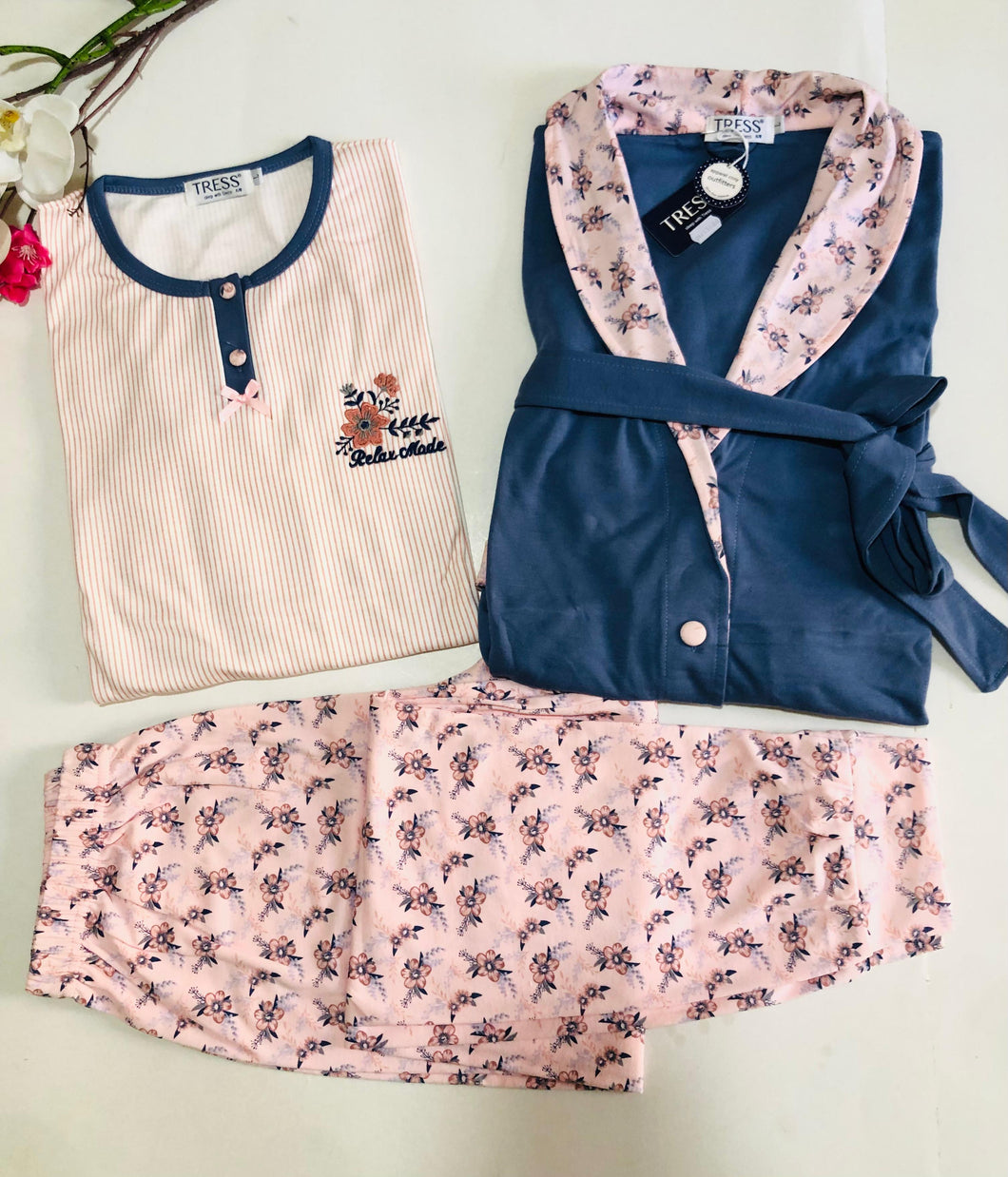 ✨ Pyjama Femme 3 Pièces en Coton – Confort & Élégance ✨