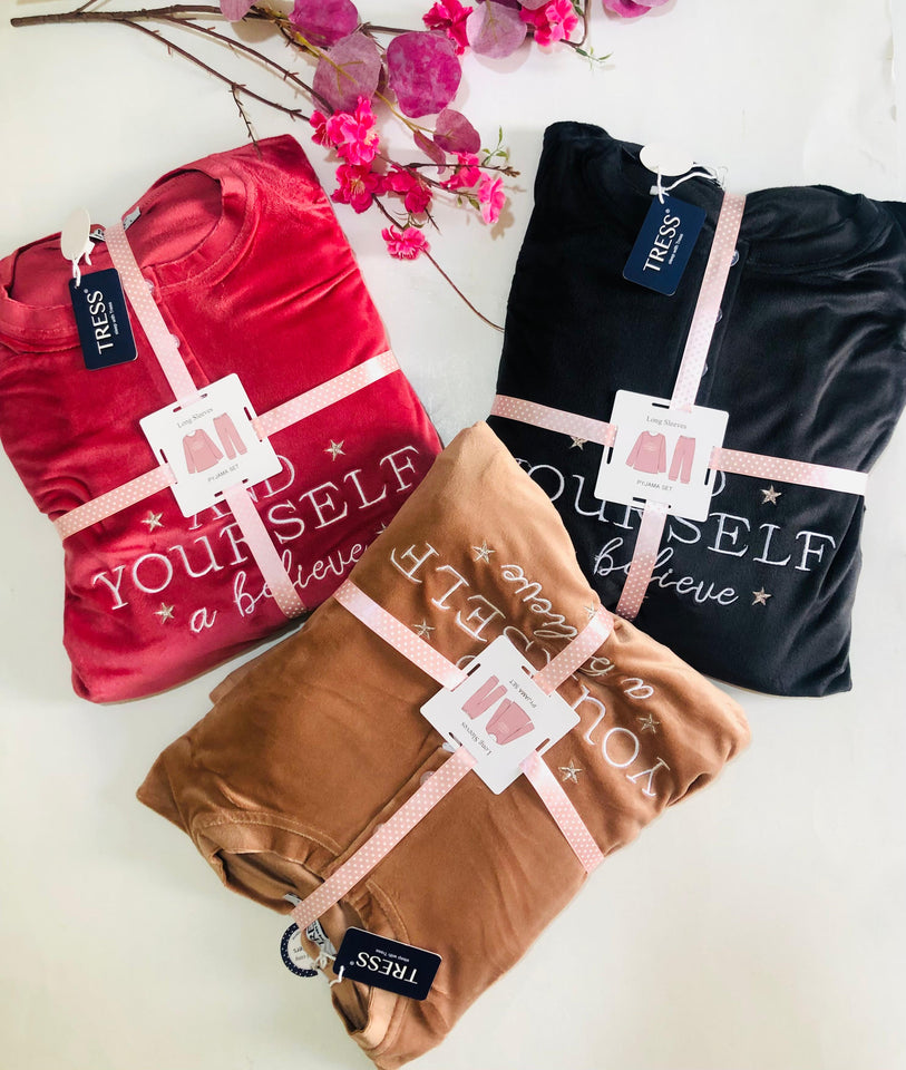 🌸 Pyjama Femme en Velours Doux – TRESS 🌙