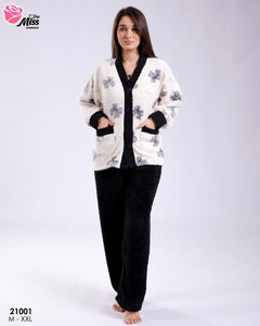 Pyjama Femme en Tissu Polaire Ultra Doux ❄️🤍