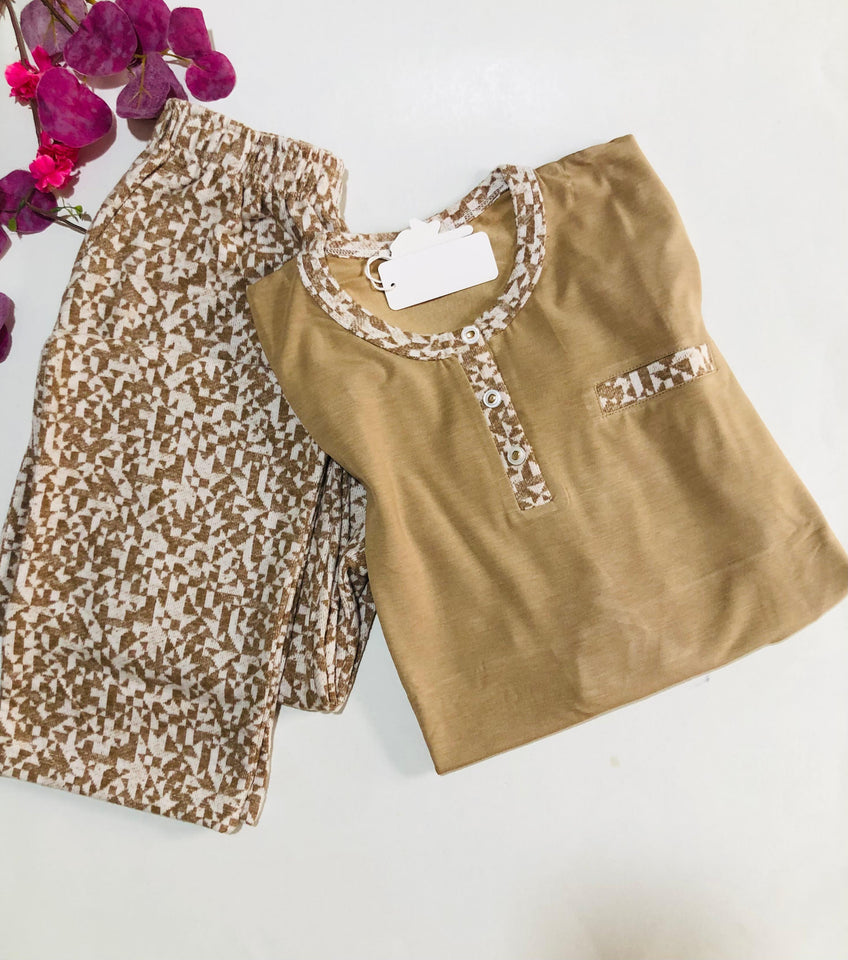 Pyjama Femme Élégant & Confort Absolu – Beige Chic