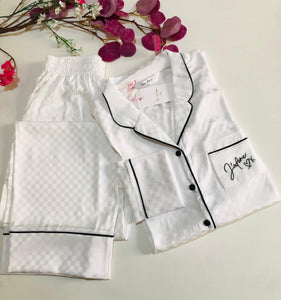 ✨ Pyjama Femme Satin de Soie – Pure Élégance en Blanc ✨