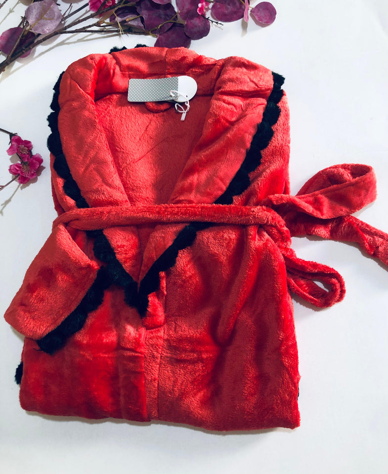 Peignoir Femme en Polaire Ultra-Douce – Confort & Élégance au Quotidien