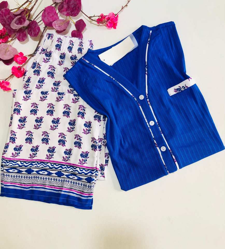 Pyjama Femme Confort & Élégance 💙🌸