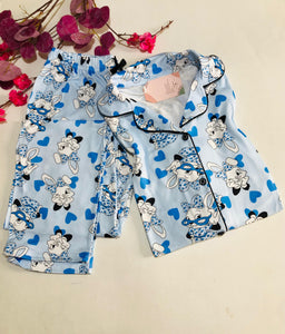 Pyjama Flora Mode  – Douceur et Confort au Quotidien 💙☁️