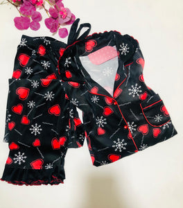 Pyjama Luxe en Velours Doux Flora ✨