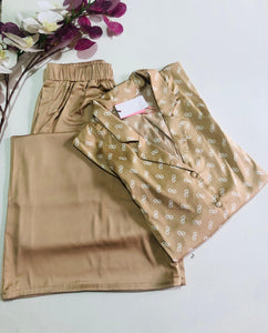 Pyjama Satin Femme Chic – Élégance Nocturne 🖤