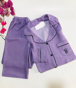 Pyjama Femme Élégant & Confort Absolu – Violet