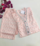 Pyjama Femme Rose Floral – Élégance & Confort au Quotidien