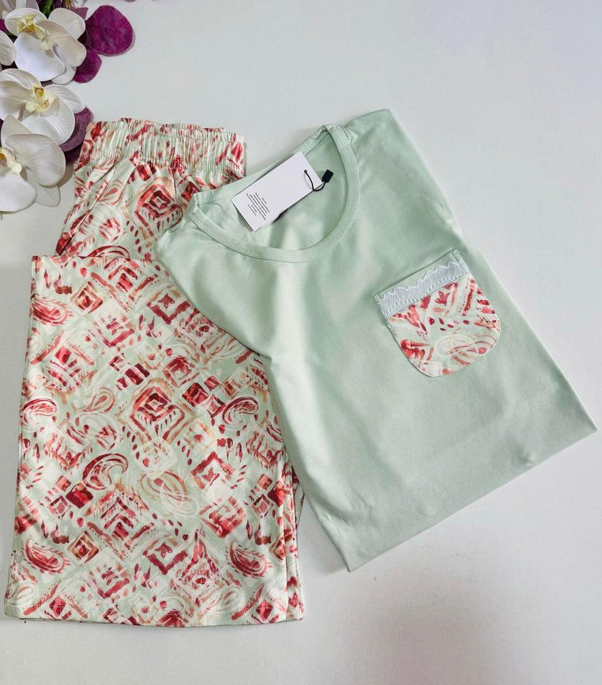 Pyjama Femme Élégant & Confortable – Vert & Motifs Bohèmes