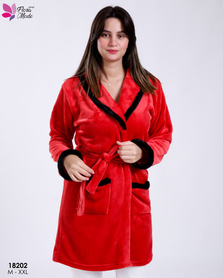Peignoir Femme en Polaire Ultra-Douce – Confort & Élégance au Quotidien